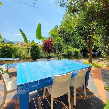 Sehr Moderne Mit Mediterranem Flair Und Hangematten Im Garten Apartmán Rapallo