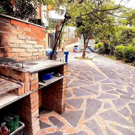 Apartmán Sehr Moderne Mit Mediterranem Flair Und Hangematten Im Garten