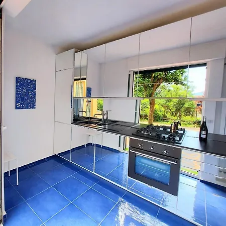 Apartmán Sehr Moderne Mit Mediterranem Flair Und Hangematten Im Garten